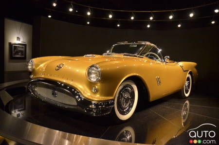 Oldsmobile F-88 Concept